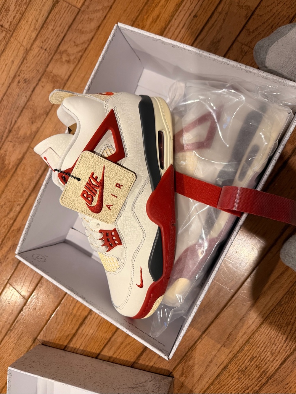 Nigel Sylvester “Bike” Jordan 4 Sail Colorway AUTHENTIC new in box size 10